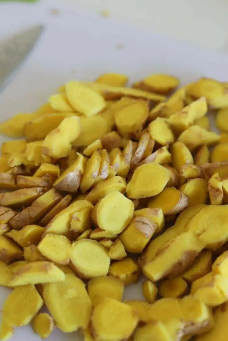 FRESH JAMAICAN ORGANIC GINGER ROOT, tangy and irresistible taste - Caribbean garden seed