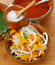 Fresh Pods, Manzano Peppers, APPLE CHILI, SPICY, CARIBBEAN PRODUCT - Caribbean garden seed