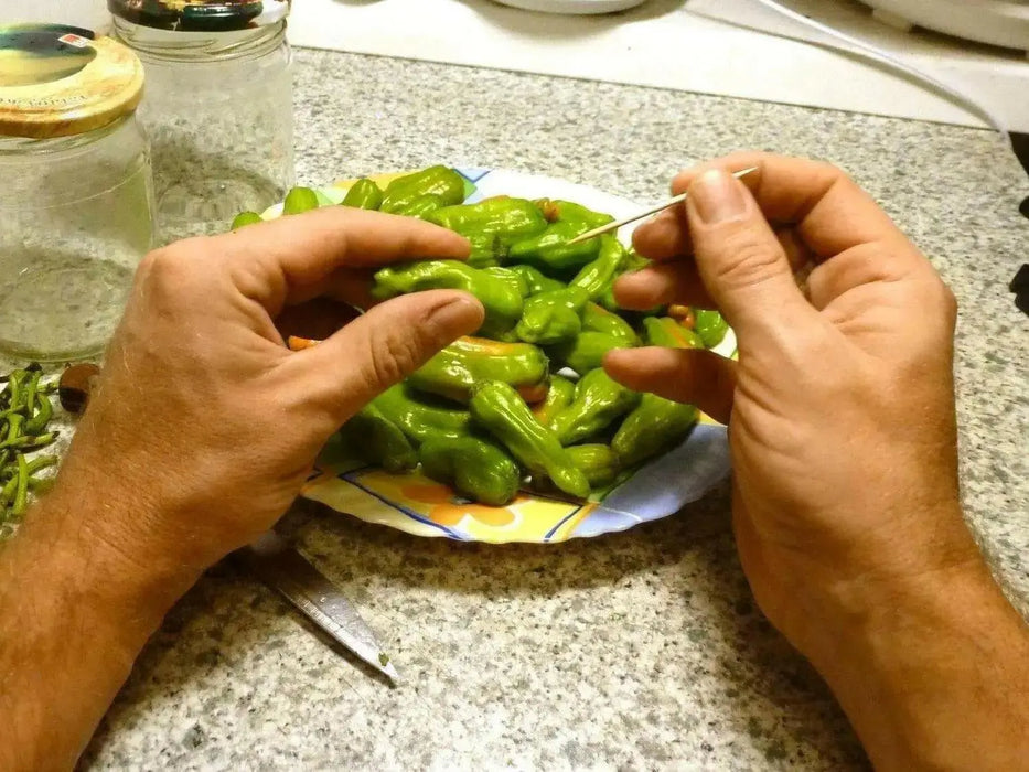 Pepperoncini  sweet pepper Seeds , Capsicum Annuum - Caribbean garden seed